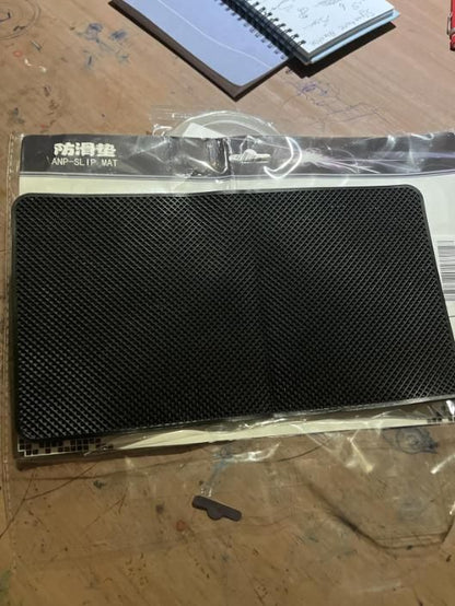 Reetrix High-Temperature Resistant Silicone Car Dashboard Mat - Non-Slip