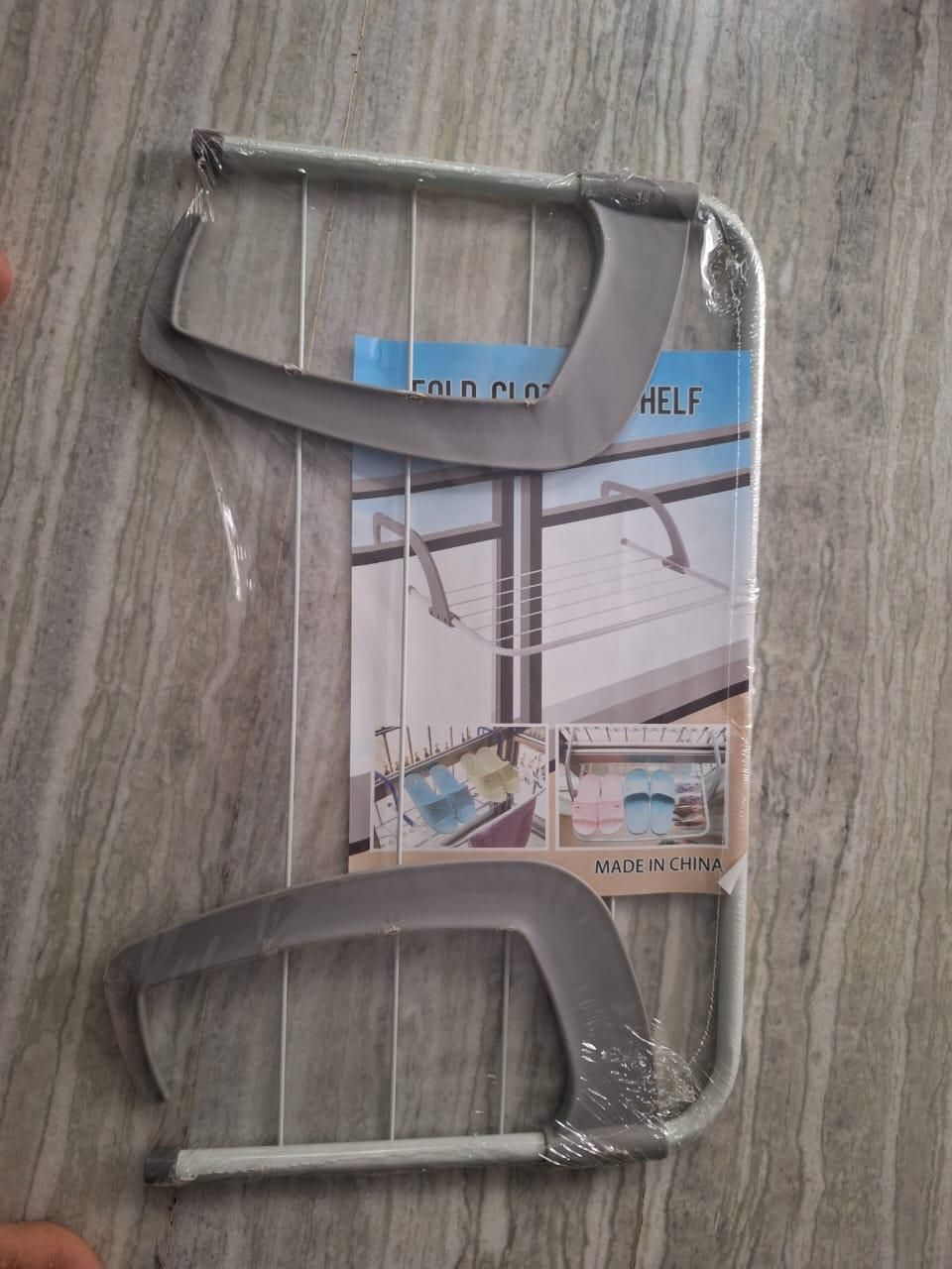Reetrix Foldable Cloth Stand
